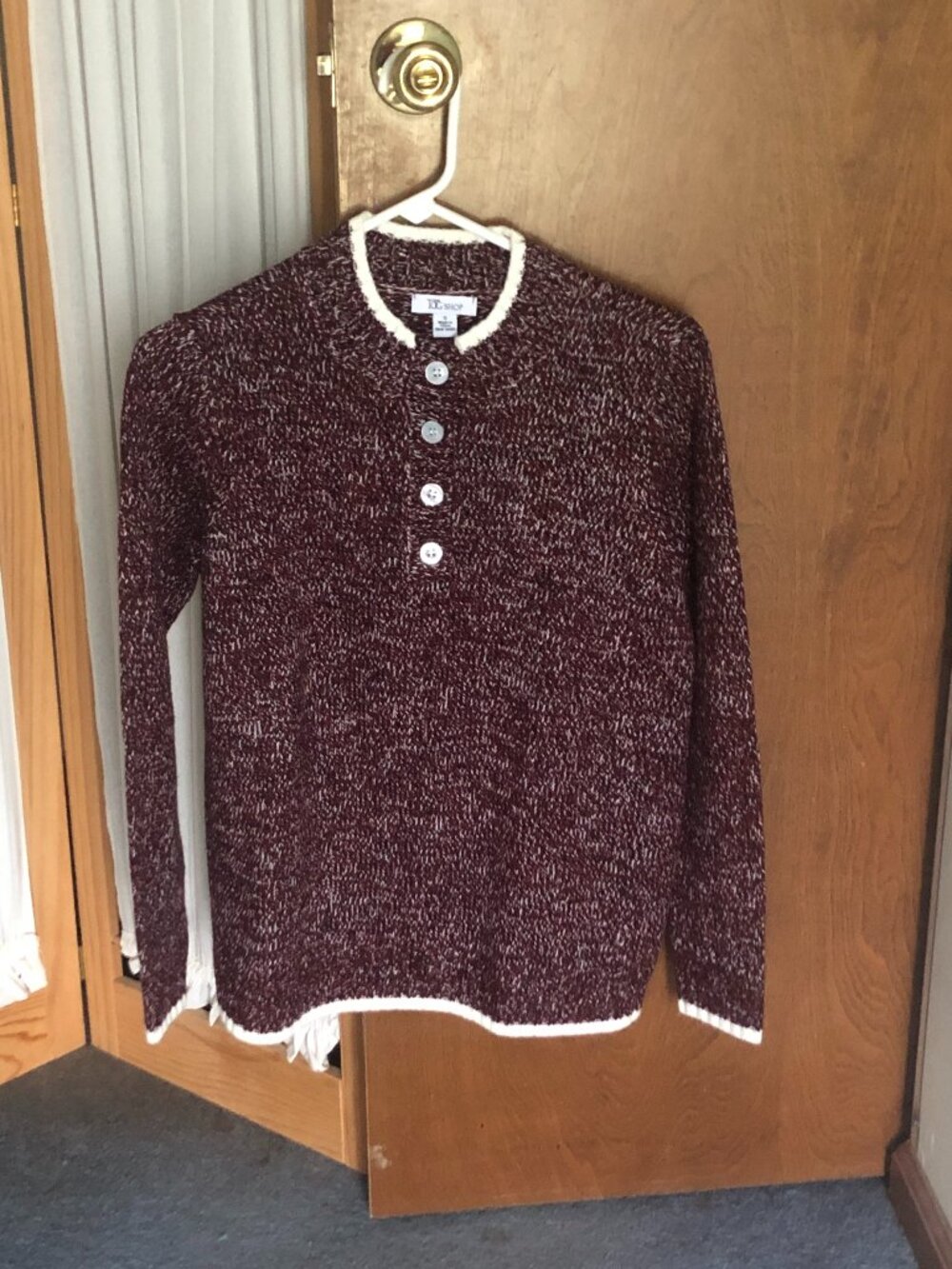 Tog Shop Women's Sweater Size Small S